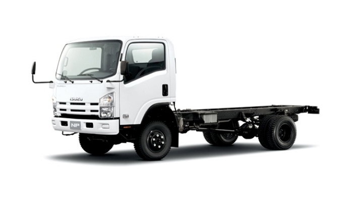 CAMIONES NPS 5.25 TONELADAS, CHASIS 14 PIES TURBO DIESEL, 4 CILINDROS 4X4